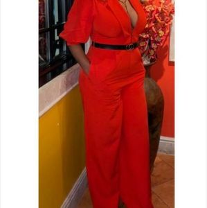 Selling jumpsuit without belt.